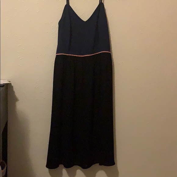 Color block midi dress - Picture 2 of 4